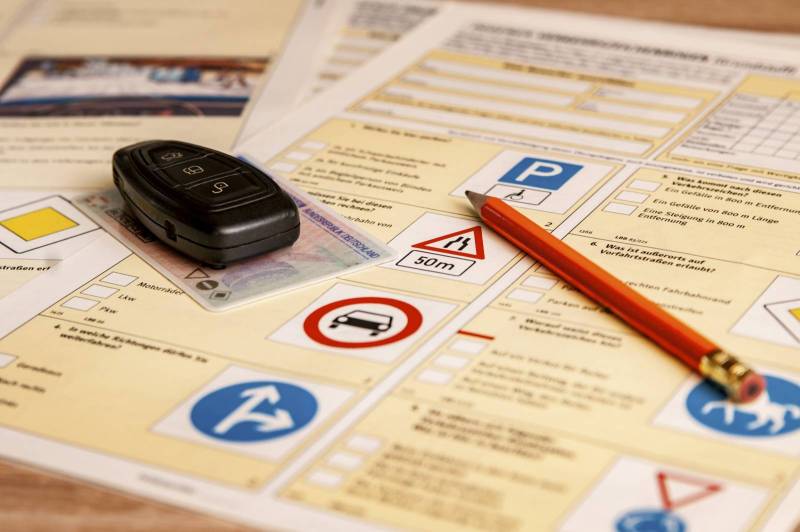 École de conduite pour stage code pendant les vacances scolaires sur 3 jours pour tout public sur Pugnac et Saint André de Cubzac